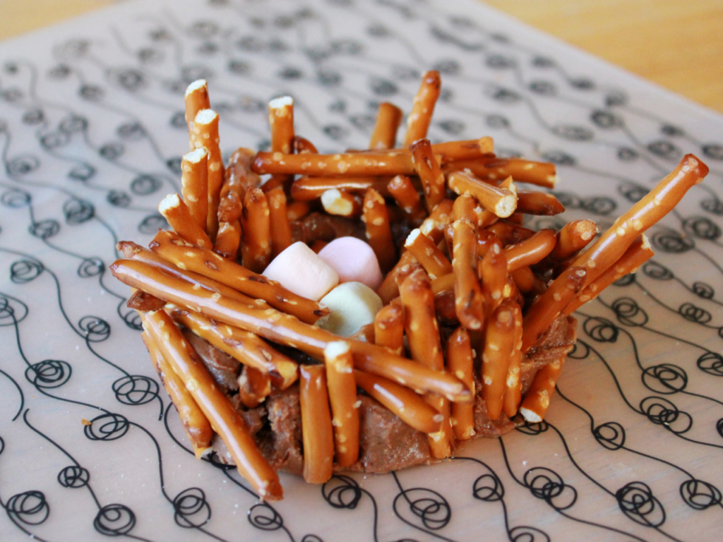 pretzel birds nest